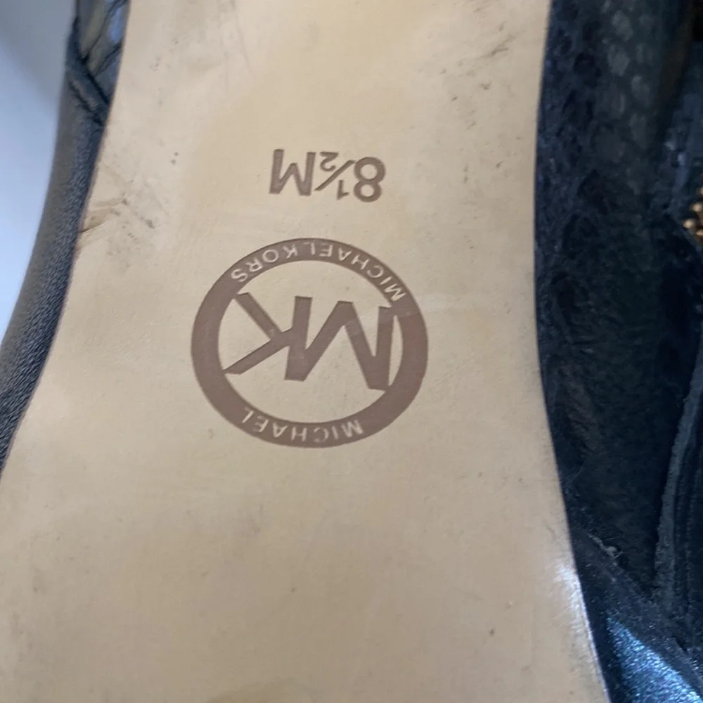 MICHAEL KORS BLACK BOOTIES SIZE 8.5 - Picture 8 of 12